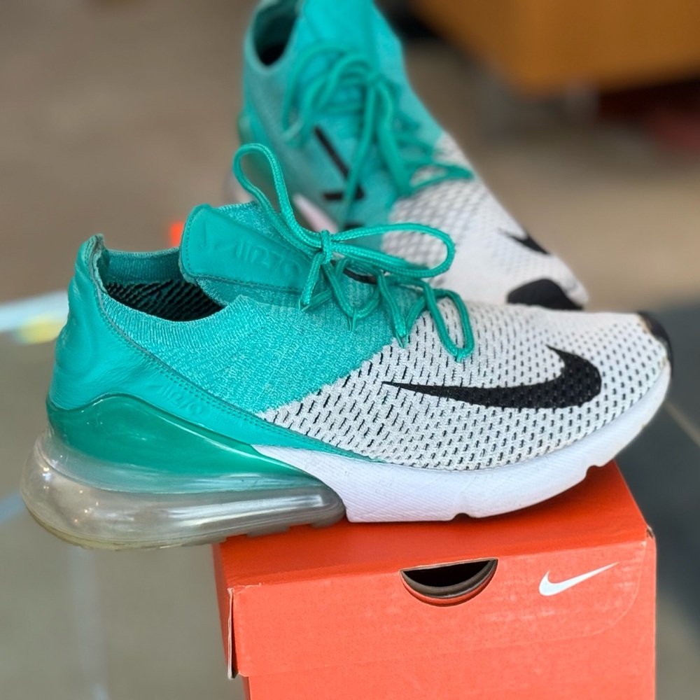 Nike Women's Turquoise and White Sneakers